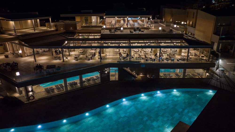 Kiani Beach Resort Family — Restaurant & bars in Chania