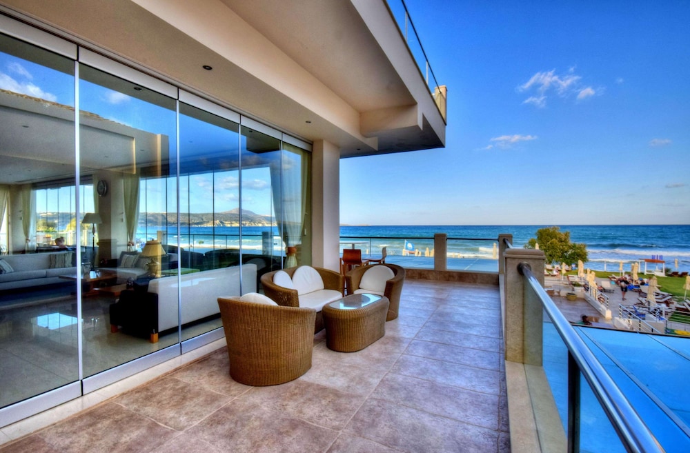 Kiani Beach Resort Family — Beach in Chania