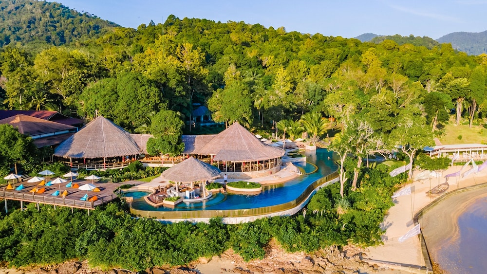 Koh Yao Yai Village — Restaurant & bars in Ko Yao Noi, Phang Nga