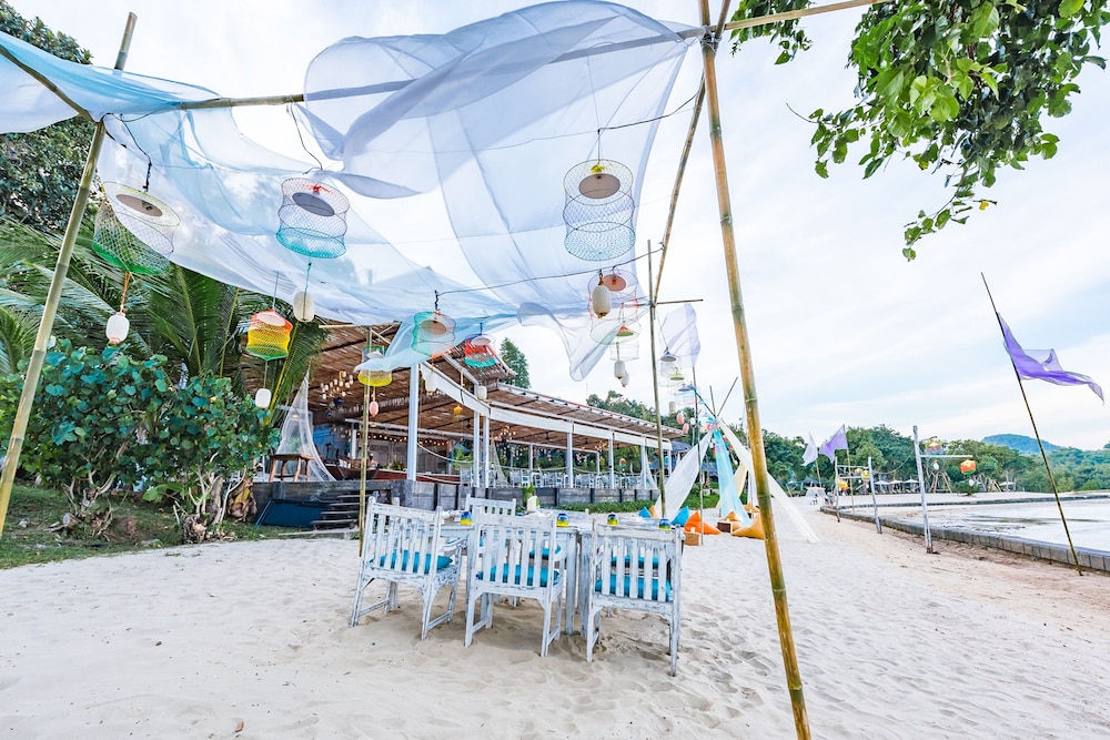 Koh Yao Yai Village — Restaurant & bars in Ko Yao Noi, Phang Nga