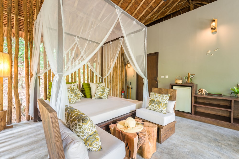 Koh Yao Yai Village — Hotel rooms in Ko Yao Noi, Phang Nga