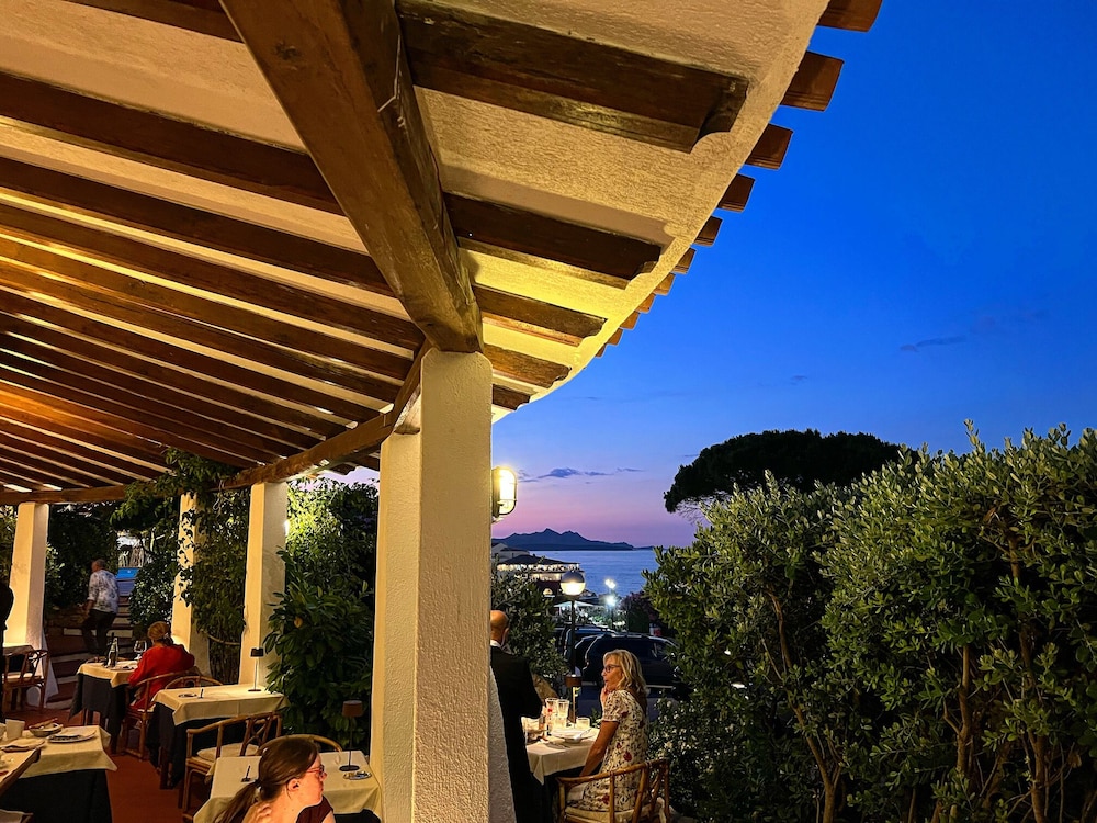 Hotel Punta Est — Restaurant & bars in Arzachena, Sardinia