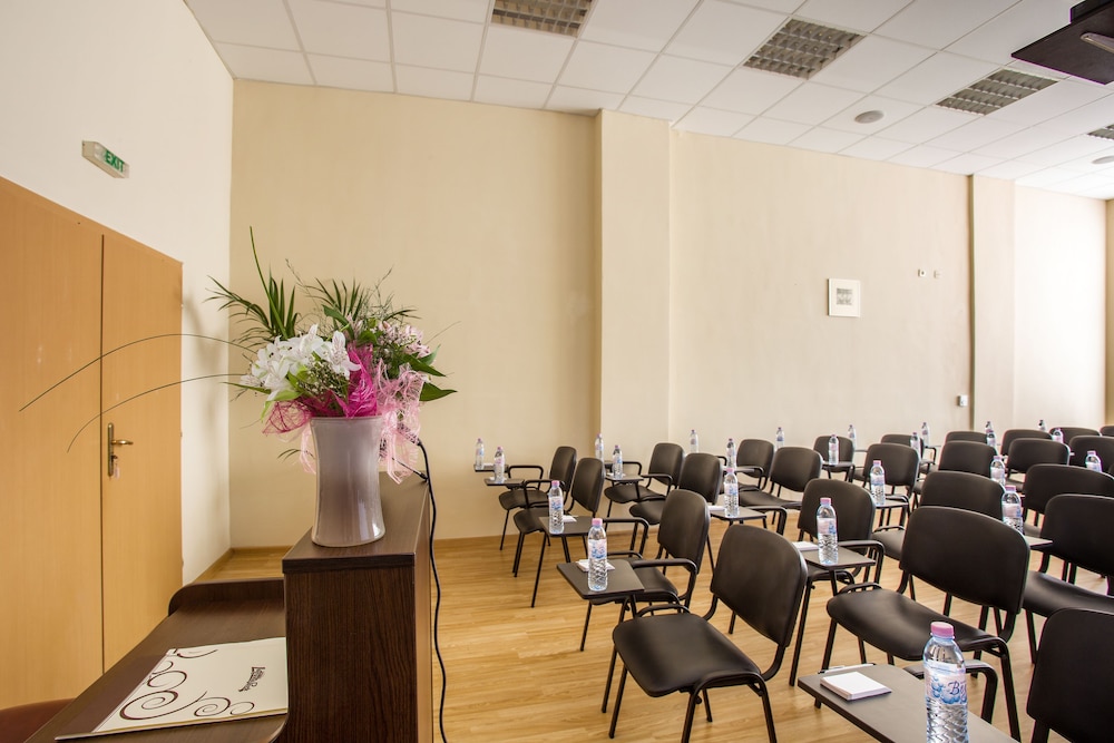 Hotel Laguna Park & Aqua Club — Hotel building in Sunny Beach, Burgas Region