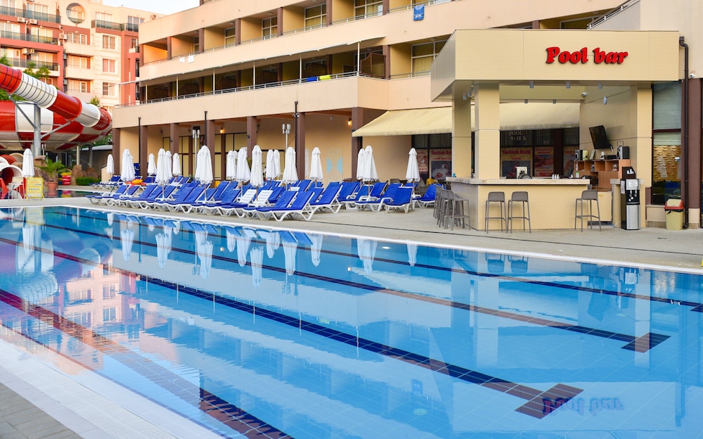 Hotel Laguna Park & Aqua Club — Swimming pool in Sunny Beach, Burgas Region