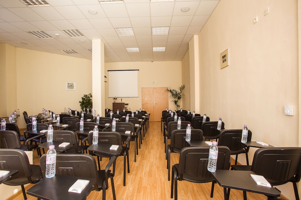Hotel Laguna Park & Aqua Club — Hotel building in Sunny Beach, Burgas Region