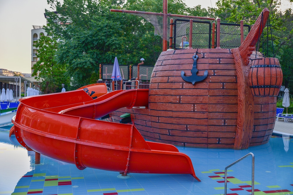 Hotel Laguna Park & Aqua Club — Attractions for children in Sunny Beach, Burgas Region
