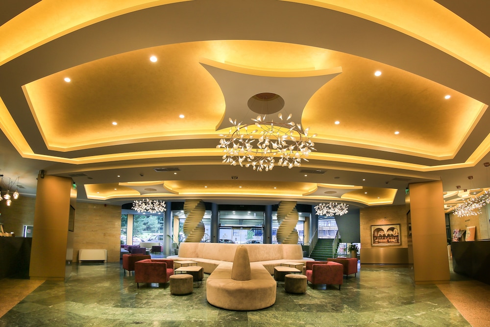 Marina Grand Beach Hotel - All inclusive — Hotel building in Golden Sands, Varna Region
