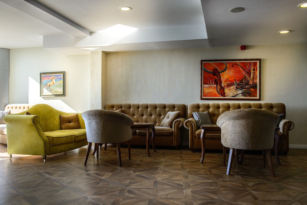 Marina Grand Beach Hotel - All inclusive — Hotel building in Golden Sands, Varna Region