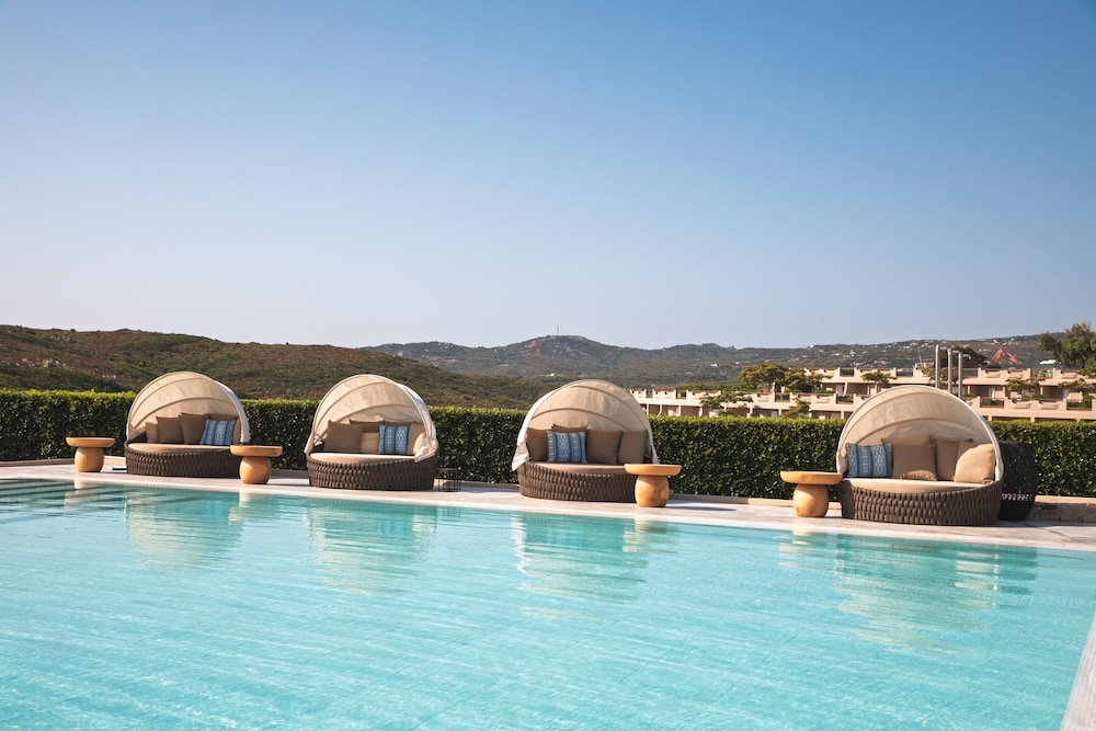Mangia’s Sardinia Resort, Autograph Collection — Swimming pool in Marazzino, Sardinia