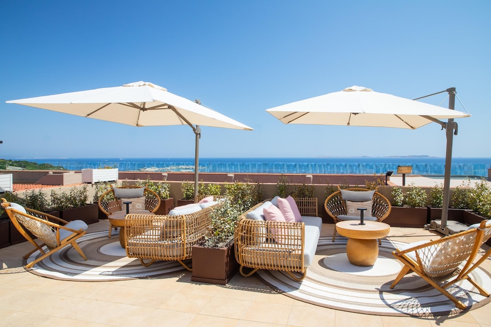 Mangia’s Sardinia Resort, Autograph Collection — Restaurant & bars in Marazzino, Sardinia