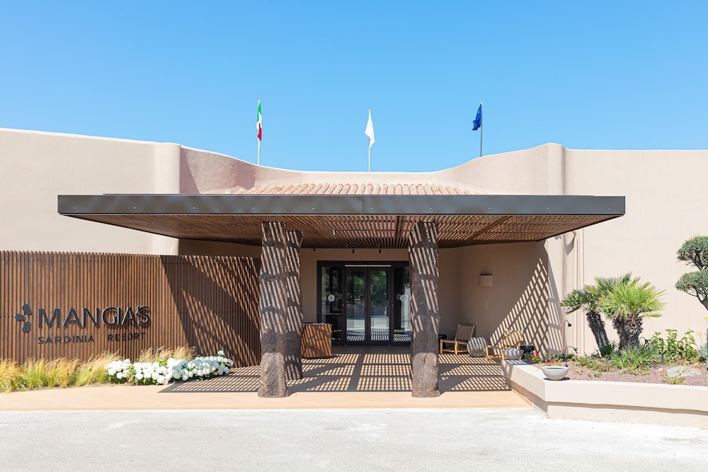Mangia’s Sardinia Resort, Autograph Collection — Hotel building in Marazzino, Sardinia