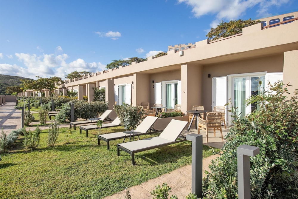 Mangia’s Sardinia Resort, Autograph Collection — Hotel building in Marazzino, Sardinia