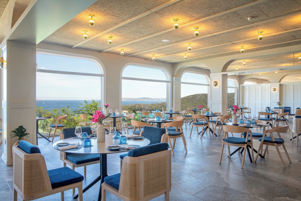 Mangia’s Sardinia Resort, Autograph Collection — Restaurant & bars in Marazzino, Sardinia