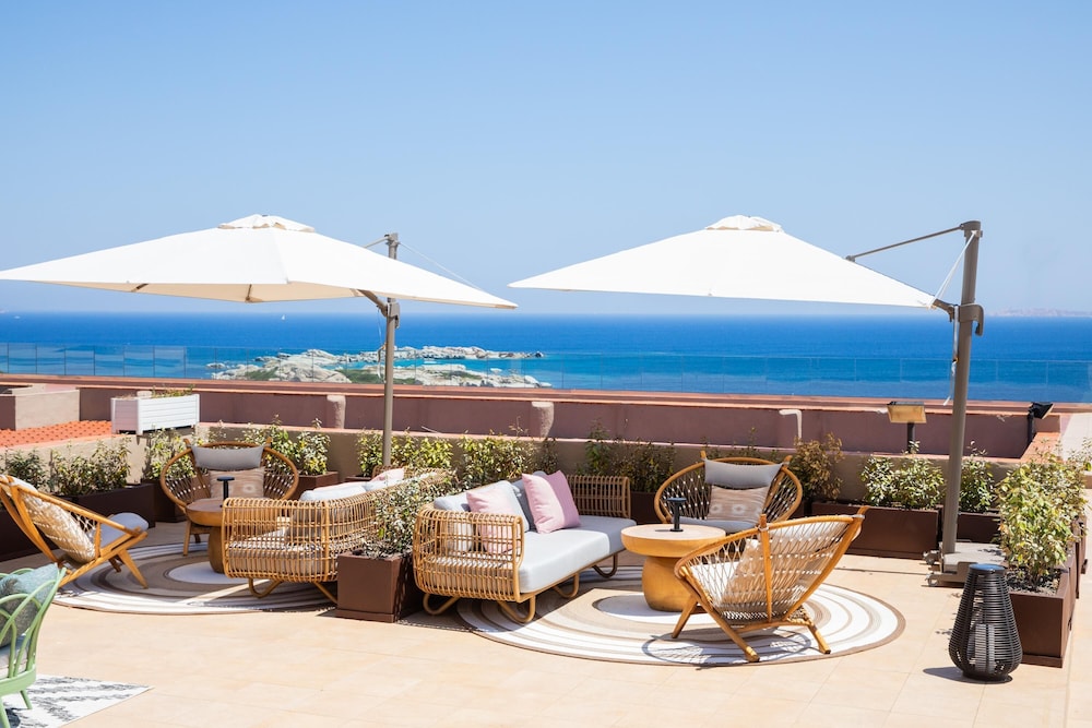 Mangia’s Sardinia Resort, Autograph Collection — Restaurant & bars in Marazzino, Sardinia