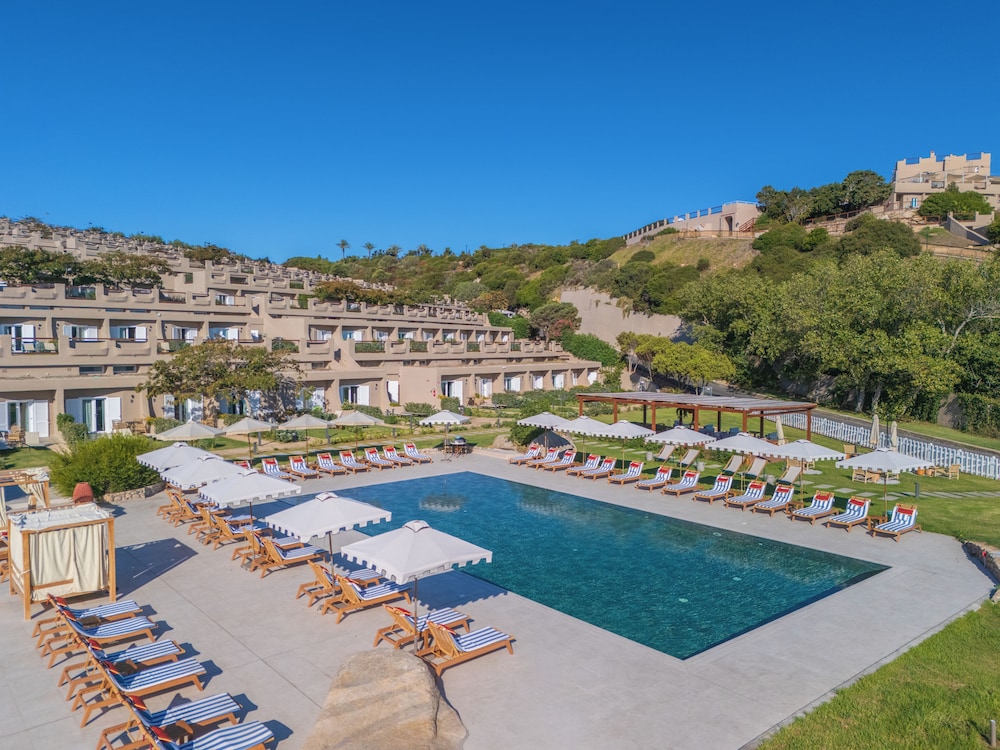 Mangia’s Sardinia Resort, Autograph Collection — Swimming pool in Marazzino, Sardinia