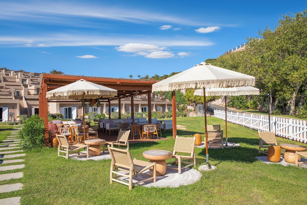 Mangia’s Sardinia Resort, Autograph Collection — Restaurant & bars in Marazzino, Sardinia