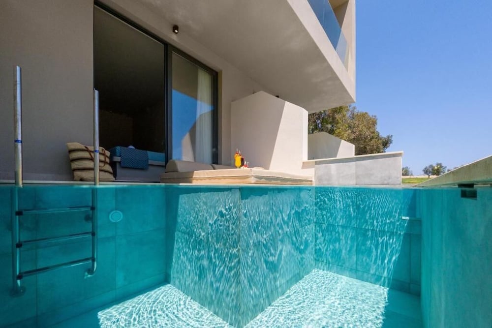 Olive Garden Hotel — Swimming pool in Lardos, South Aegean