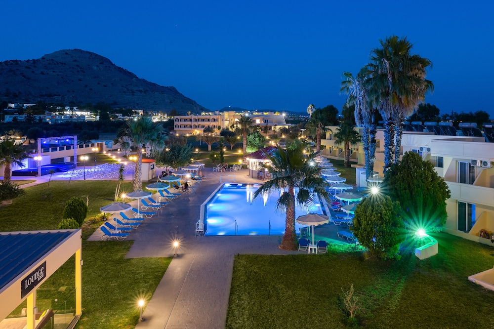 Olive Garden Hotel — Swimming pool in Lardos, South Aegean