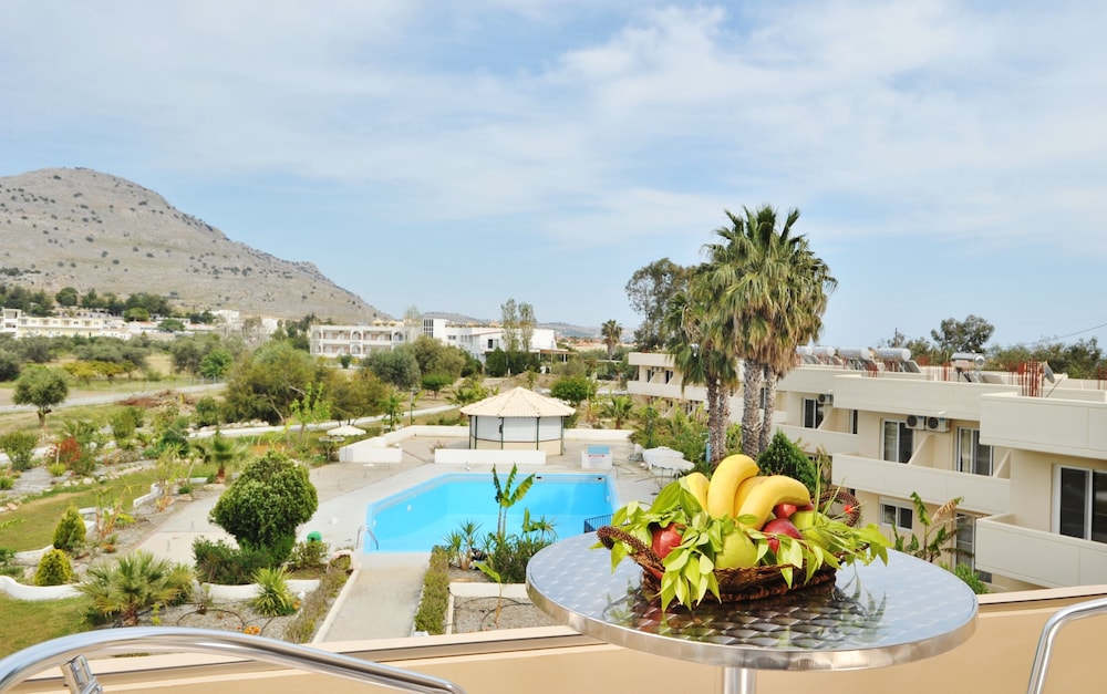 Olive Garden Hotel — Swimming pool in Lardos, South Aegean