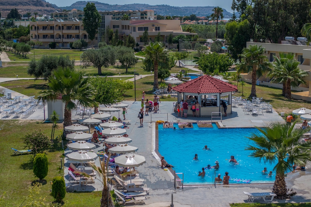 Olive Garden Hotel — Swimming pool in Lardos, South Aegean