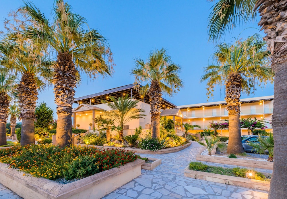 Olive Garden Hotel — Hotel building in Lardos, South Aegean