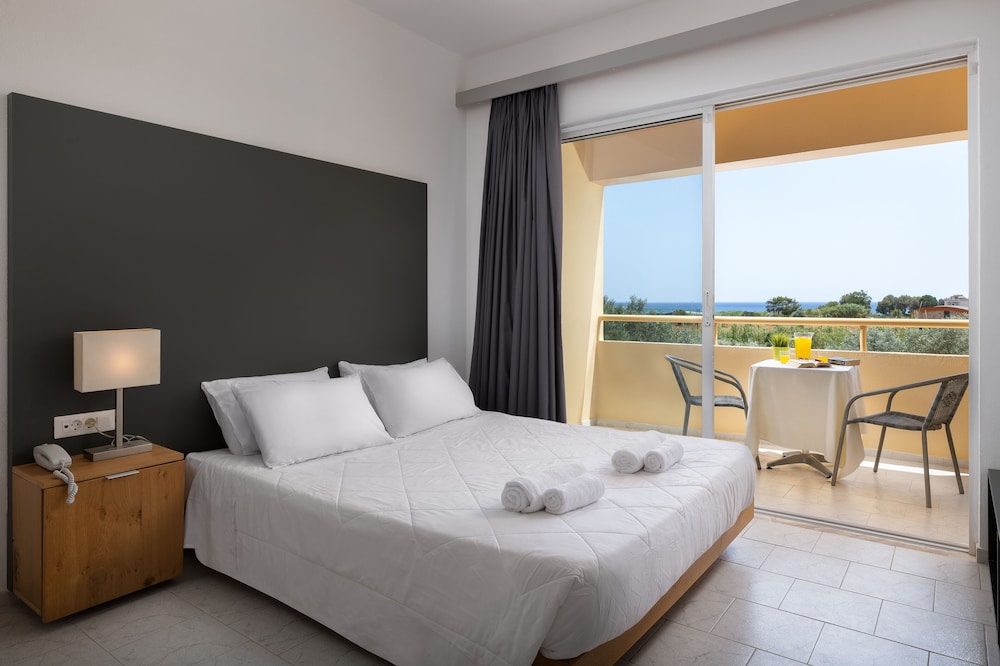 Olive Garden Hotel — Hotel rooms in Lardos, South Aegean
