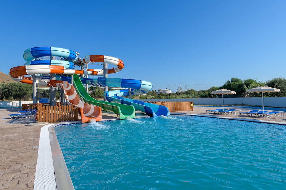 Olive Garden Hotel — Swimming pool in Lardos, South Aegean