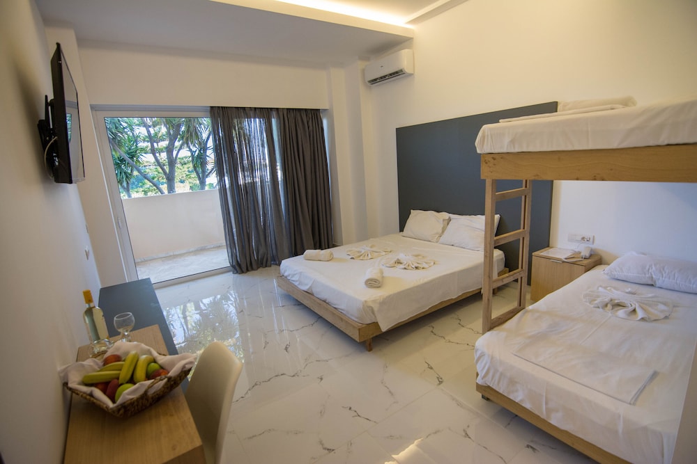 Olive Garden Hotel — Hotel rooms in Lardos, South Aegean
