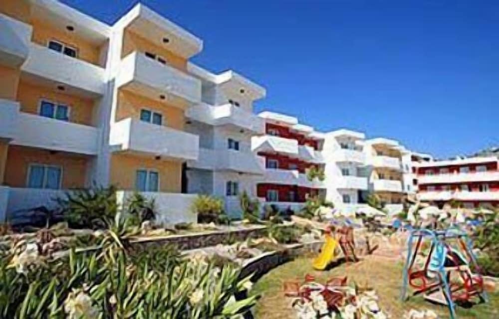 Stella Hotel — Hotel building in Pefkos, South Aegean