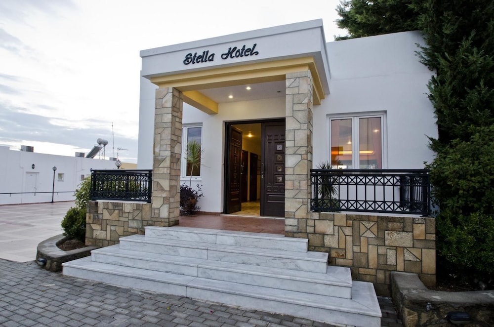 Stella Hotel — Hotel building in Pefkos, South Aegean