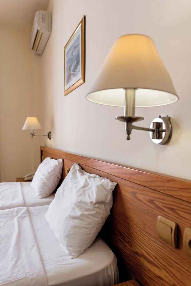 Stella Hotel — Hotel rooms in Pefkos, South Aegean