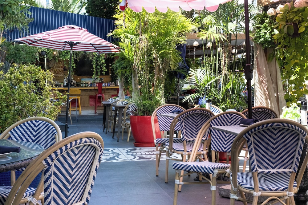 Catalina Hotel & Beach Club — Restaurant & bars in Miami, Florida