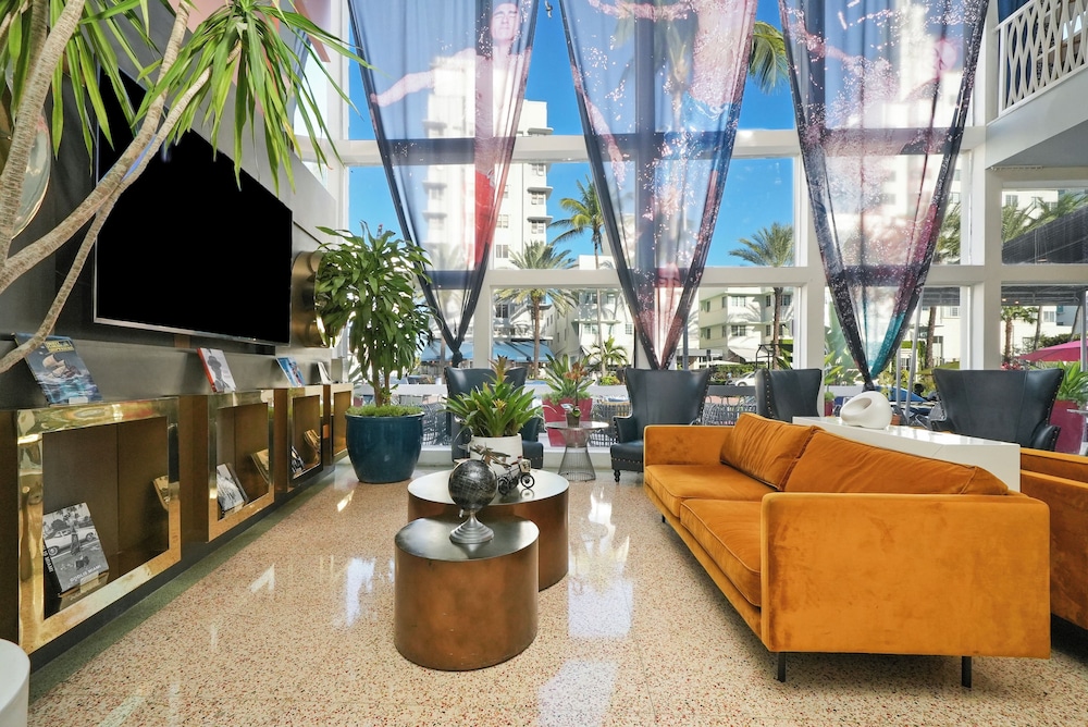 Catalina Hotel & Beach Club — Hotel building in Miami, Florida