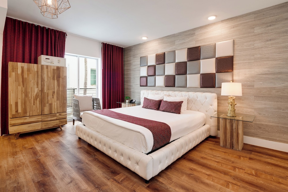 Catalina Hotel & Beach Club — Hotel rooms in Miami, Florida