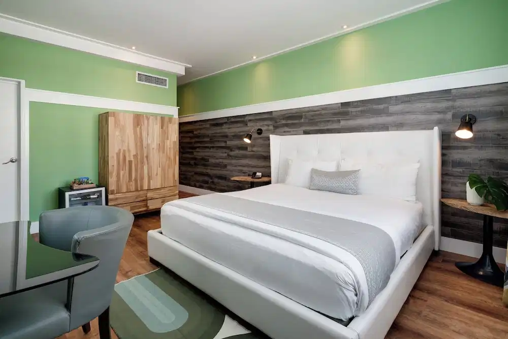 Catalina Hotel & Beach Club — Hotel rooms in Miami, Florida
