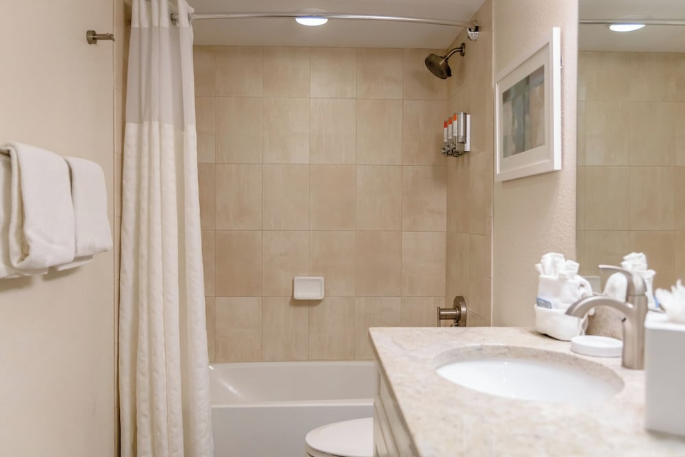 The Fold Hotels Indian Shores — Hotel rooms in Indian Shores, Florida