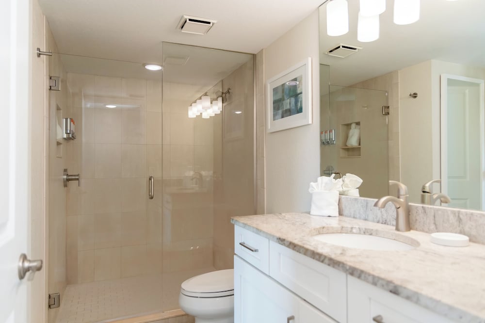 The Fold Hotels Indian Shores — Hotel rooms in Indian Shores, Florida