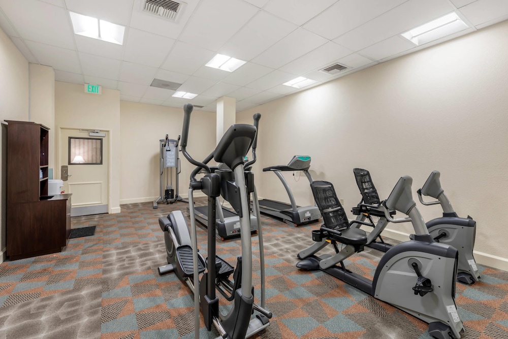 Clarion Hotel Anaheim Resort — Sports & recreation in Anaheim, California