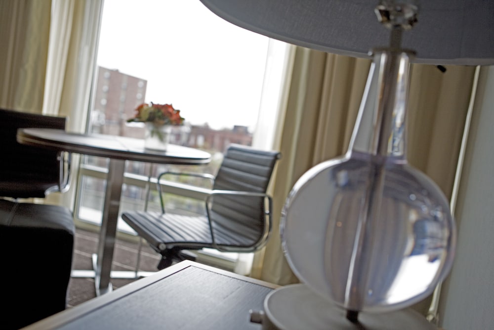 The Colonnade Hotel Back Bay — Hotel rooms in Boston, Massachusetts