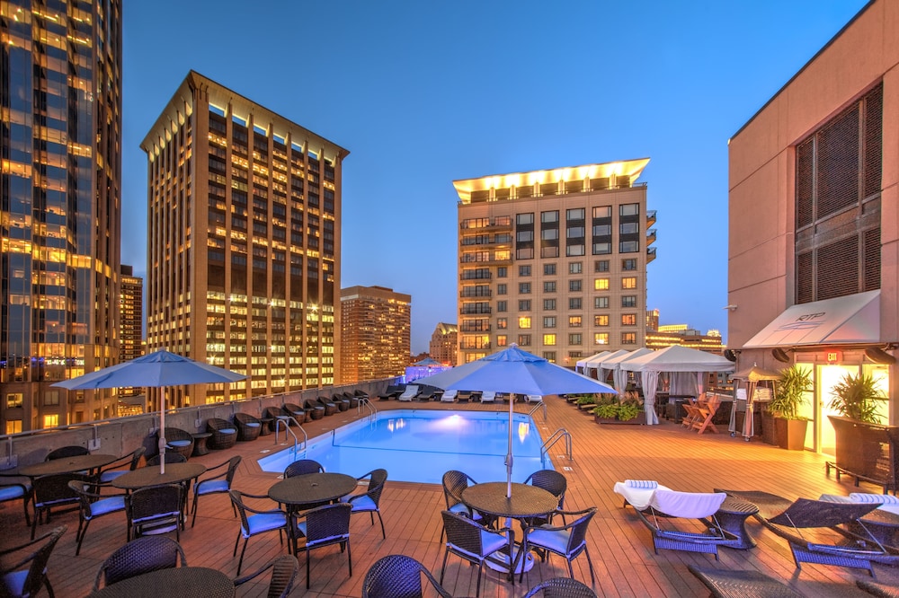 The Colonnade Hotel Back Bay — Swimming pool in Boston, Massachusetts