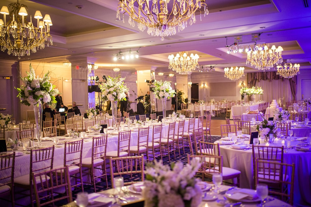 The Colonnade Hotel Back Bay — Hotel building in Boston, Massachusetts