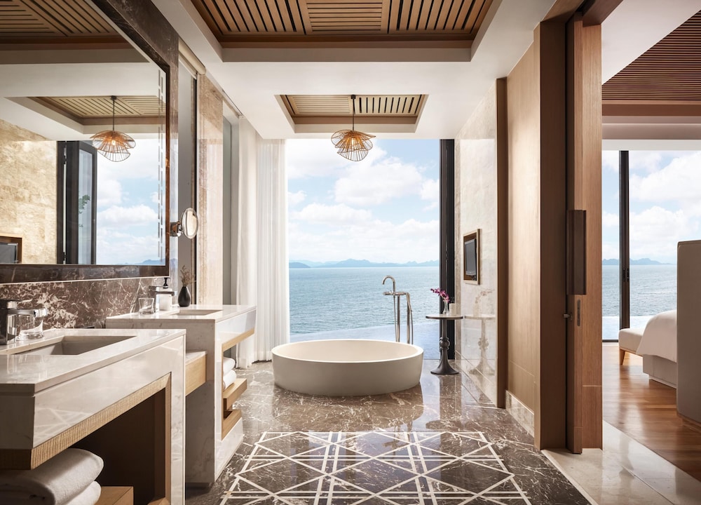 Conrad Koh Samui — Hotel rooms in Taling Ngam, Surat Thani