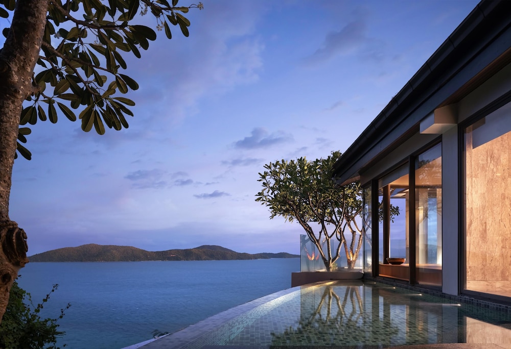 Conrad Koh Samui — Swimming pool in Taling Ngam, Surat Thani