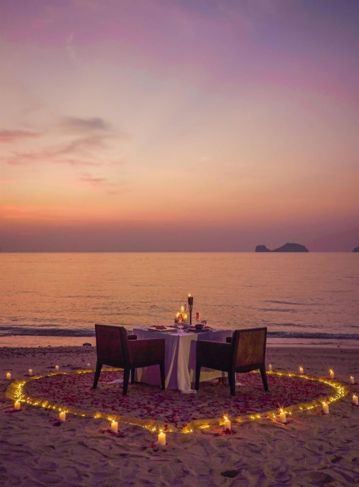 Conrad Koh Samui — Beach in Taling Ngam, Surat Thani