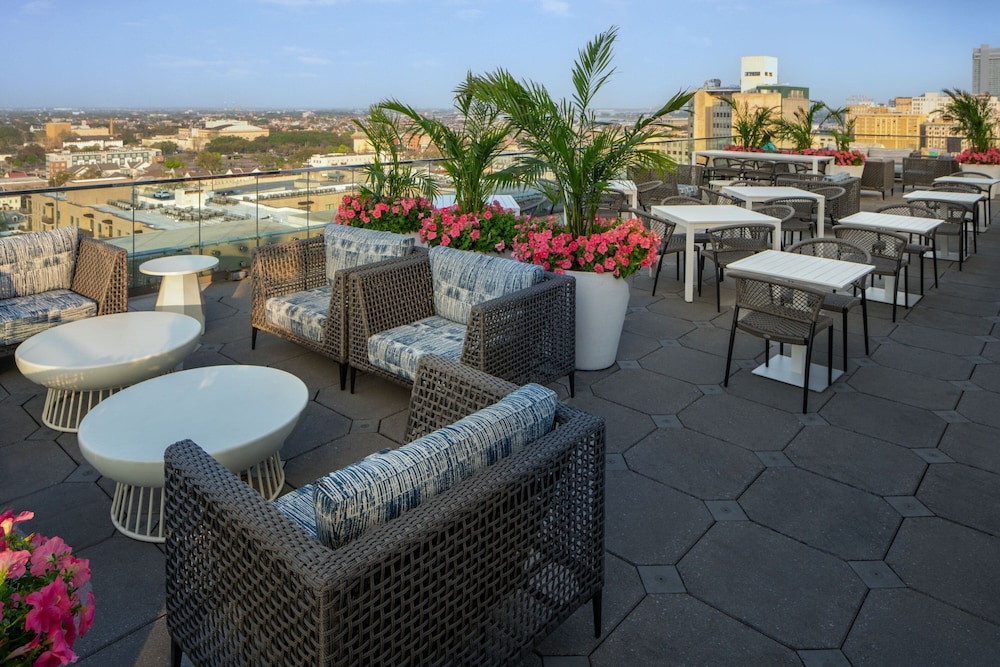 SpringHill Suites by Marriott New Orleans Downtown/Canal Street — Restaurant & bars in New Orleans, Louisiana