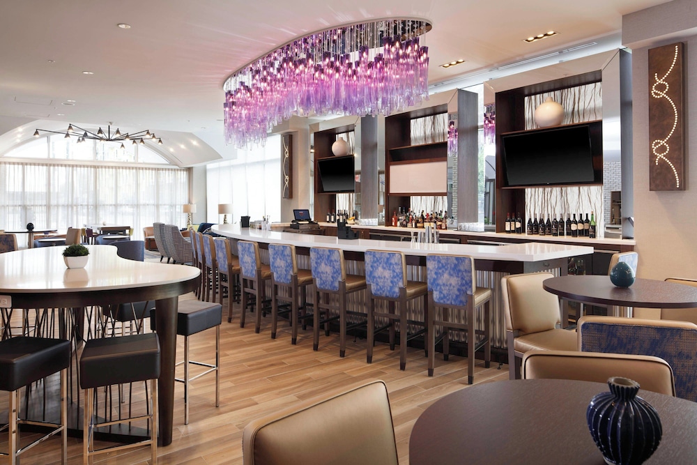 SpringHill Suites by Marriott New Orleans Downtown/Canal Street — Restaurant & bars in New Orleans, Louisiana