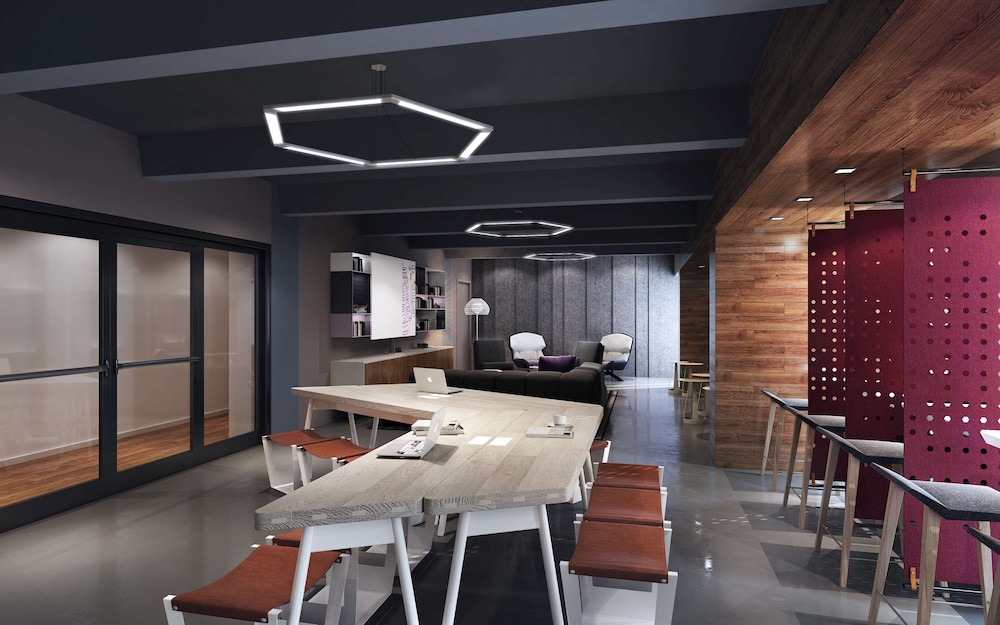 YOTEL San Francisco, Select by Hilton — Hotel building in San Francisco, California