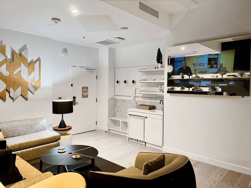 YOTEL San Francisco, Select by Hilton — Hotel rooms in San Francisco, California