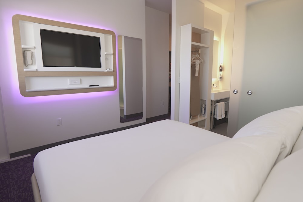 YOTEL San Francisco, Select by Hilton — Hotel rooms in San Francisco, California