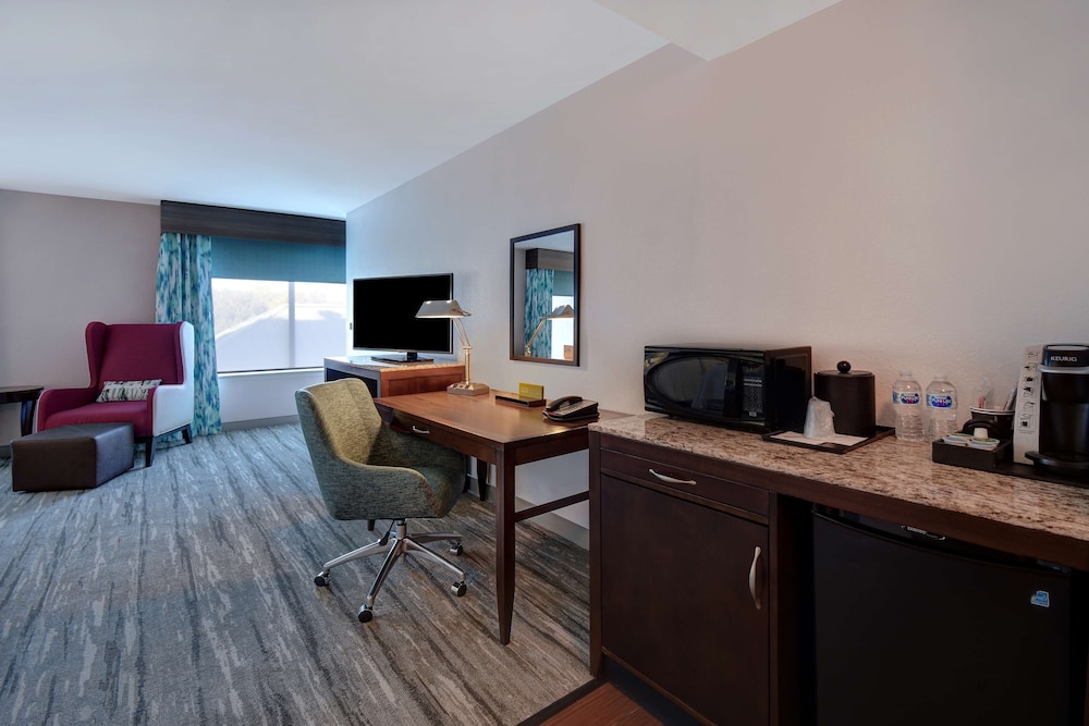 Hilton Garden Inn Ft Myers — Hotel rooms in Fort Myers, Florida